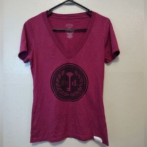 Diamond Supply Co. V neck T-shirt‎